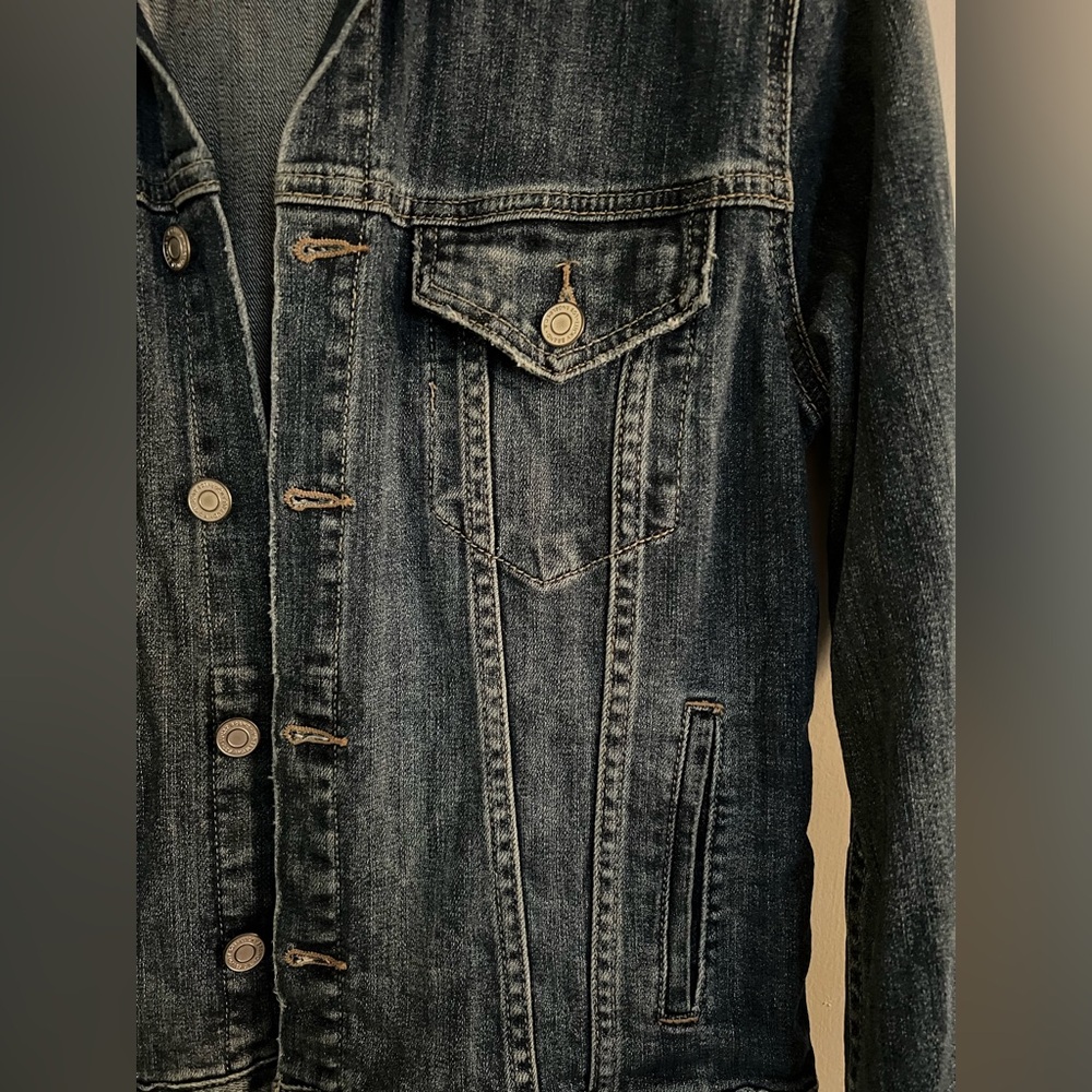 Lucky Brand Blue Denim Jean Jacket, Size M - Picture 3 of 12